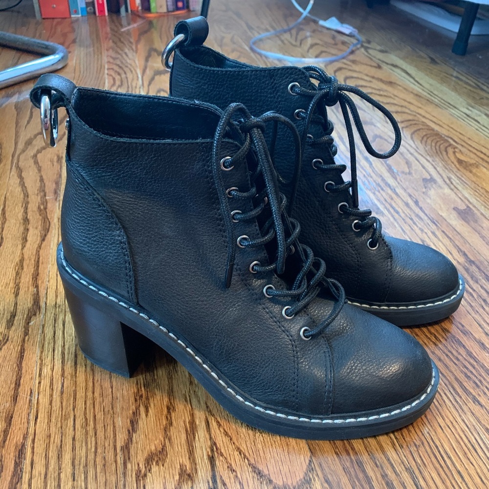 Dolce vita lace up black boots
